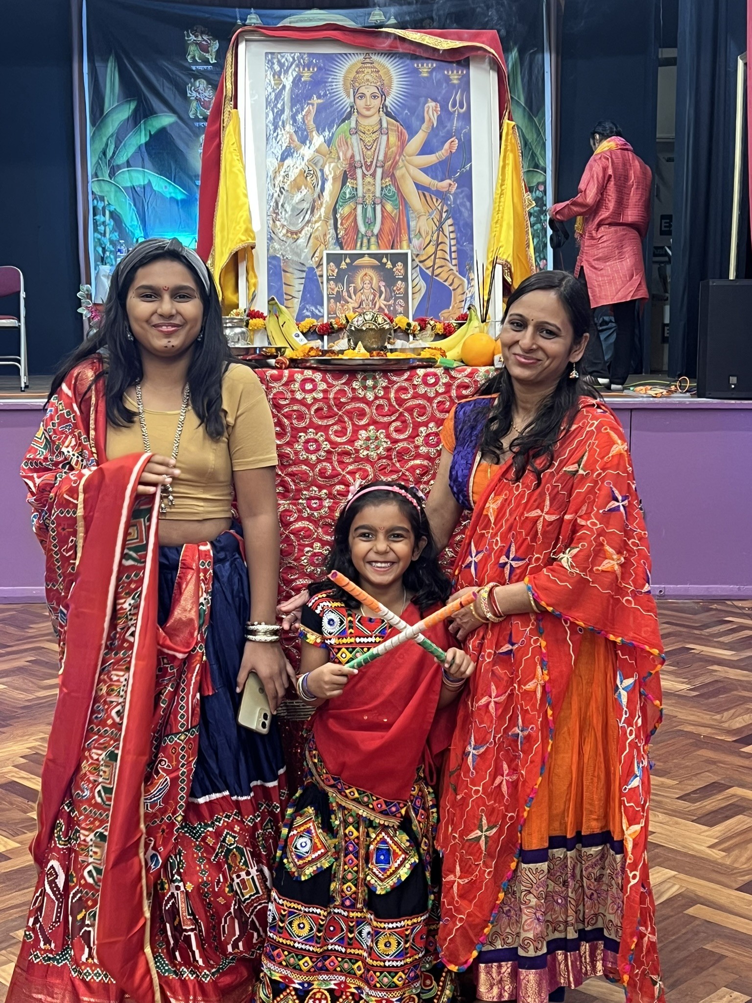 DANDIYA-NAVRATRI