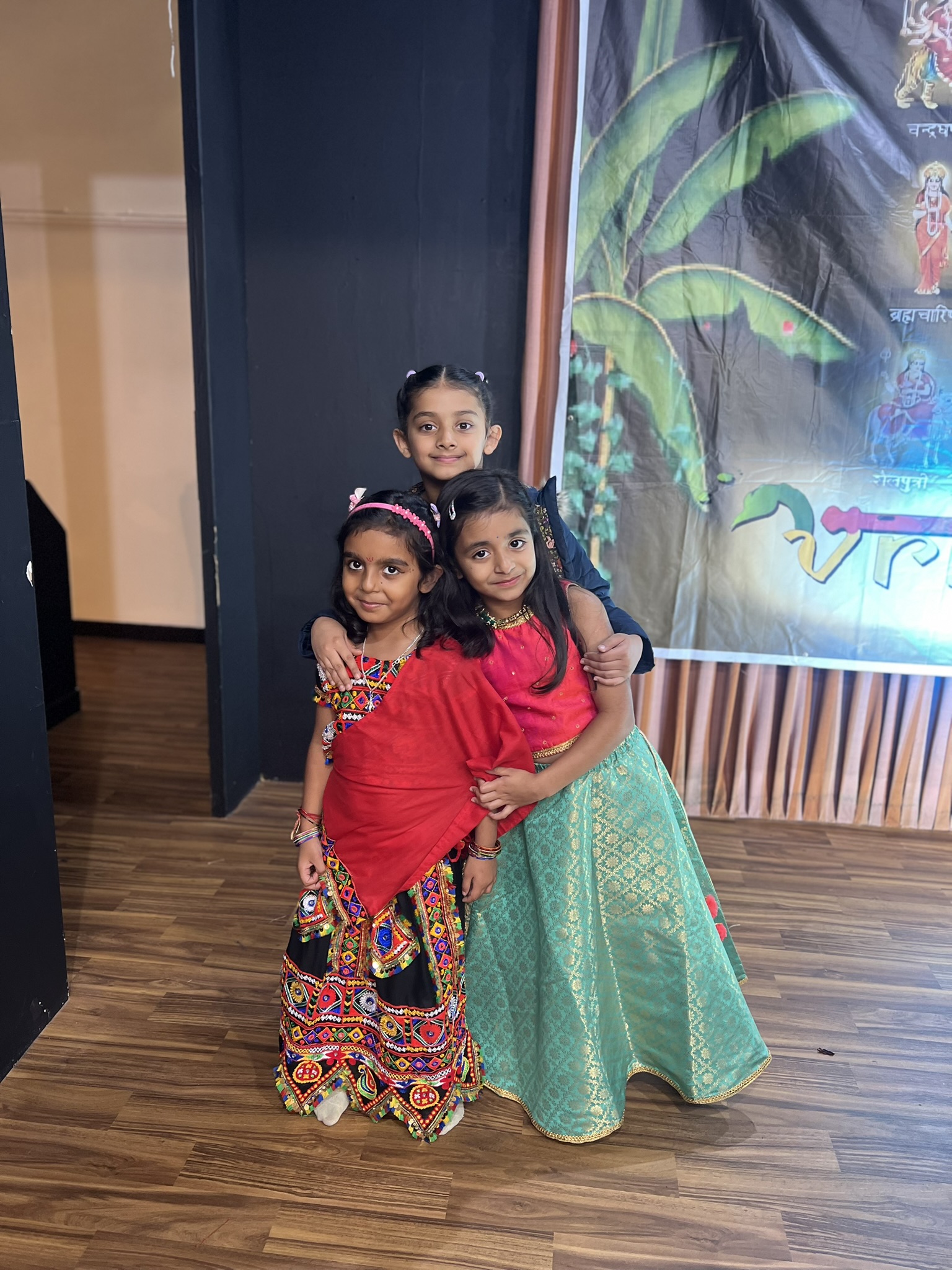 DANDIYA-NAVRATRI