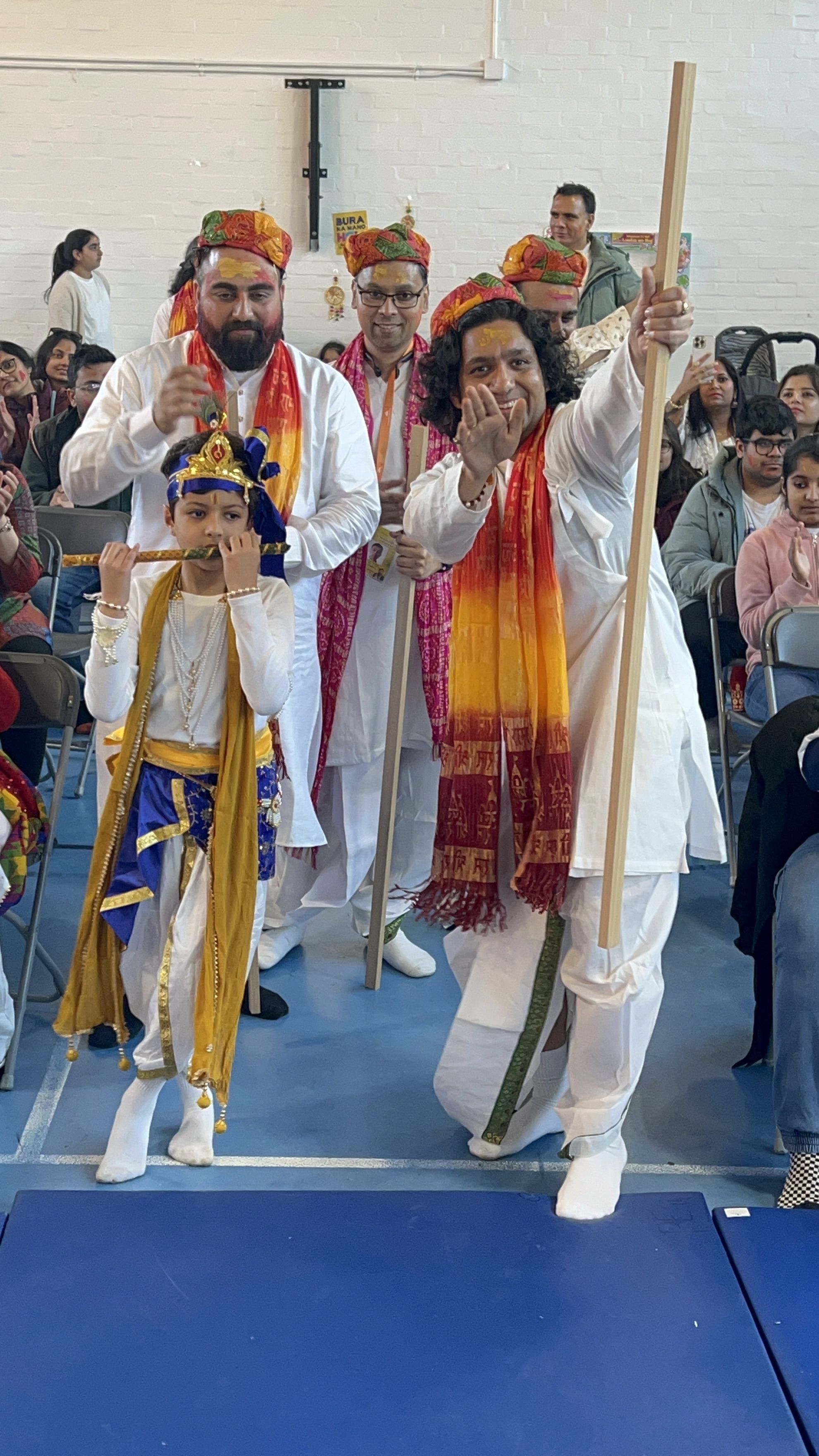 HOLI
